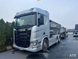 Scania R660 6x4 Asphalt Truck