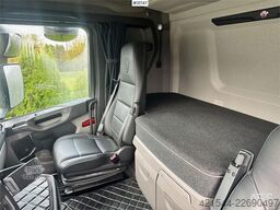 Scania R660 6x4 Asphalt Truck