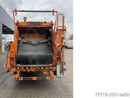 Isuzu N2R 75D 4x2 Semat/Zöller