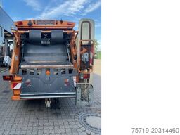 Mitsubishi Kanter 4x2 FE85 7c18 Zöller 7,49