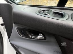 FORD Tourneo Custom 2.0 TdCi 77 kw 9 Sitze Euro 6