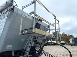 SCHMITZ CARGOBULL 25m³ Alu Kippauflieger / Unfallschaden