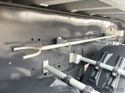 SCHMITZ CARGOBULL 25m³ Alu Kippauflieger / Unfallschaden