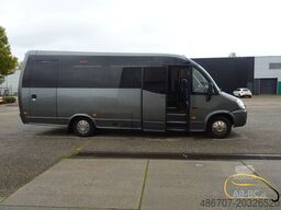 IVECO Indcar Wing 28 Sitze EURO 5 Neuer Motor