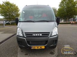 IVECO Indcar Wing 28 Sitze EURO 5 Neuer Motor