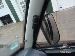 IVECO Indcar Wing 28 Sitze EURO 5 Neuer Motor