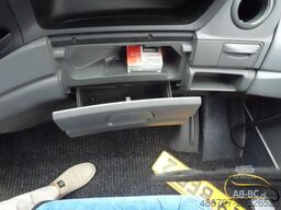 IVECO Indcar Wing 28 Sitze EURO 5 Neuer Motor