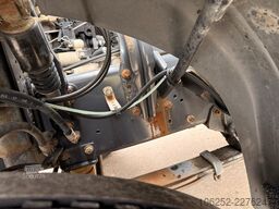 Renault 370 DCI 6x4 + CRANE PALFINGER PK16502 + RADIO -...