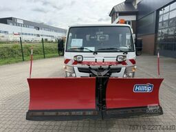 Mitsubishi Fuso Canter Winterdienst Salzstreuer