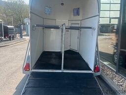 BLOMERT Nairobi 2 Pferdeanhänger Aluboden SK 2,4t