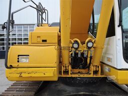 KOMATSU HB215LC-3