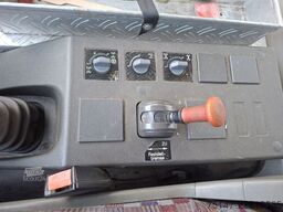 IVECO FF135E22W EuroFire 4x4 Allrad Feuerwehr TLF16/25