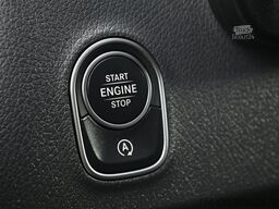 Mercedes-Benz Sprinter 317 CDI Kasten L2H2 Holz Navi Kamera