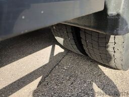 RENAULT D12/280, Ladebordwand Zepro