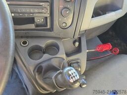 RENAULT D12/280, Ladebordwand Zepro