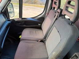 IVECO 70C17 Abschleppwagen, 7 Sitze