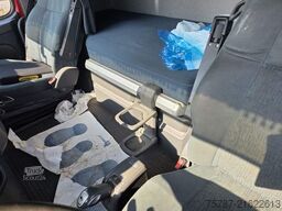 VOLVO FH 460 Globe Baustoffpritsche mit Kran Palfinger