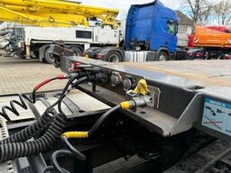 BROSHUIS 3UCC39/45 Wechselcontainerchassis Ausziehbar ADR