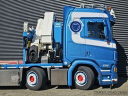 Scania R520 V8 8x2/6 / HMF 70 tm + JUMBO AANHANGER