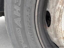 Mercedes-Benz Actros 2548