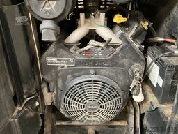 Ditch Witch R300