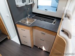 ADRIA MATRIX AXESS 670 SL MY2026