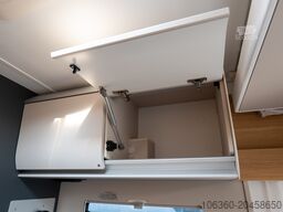 ADRIA MATRIX AXESS 670 SL MY2026