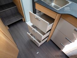 ADRIA MATRIX AXESS 670 SL MY2026