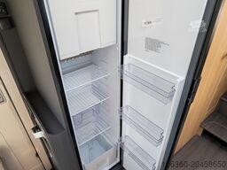 ADRIA MATRIX AXESS 670 SL MY2026