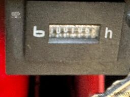 Iveco Daily 50C18 Compressor Inside