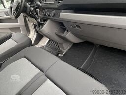 Volkswagen Crafter 35 L3H3 2.0 TDI 103kW