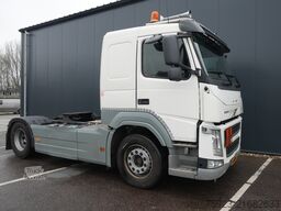 Volvo FM 370 ADR tractor unit