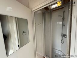 MERCEDES-BENZ Actros1831 /Pferdetransporter/7 Boxen/Wohabteil