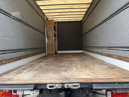 MERCEDES-BENZ Atego 818 L*S-Kabine*SAXAS-Koffer*3 Sitzer*Klima