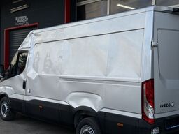 IVECO Daily 35S18 Hoch Klimaautom. Tempomat Unfallfzg.