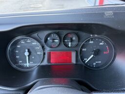 IVECO Daily 35S16 Hochdach Klimaautom. PDC hinten