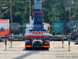 MAN TGM 26.320 BL 6x2 Böcker AK 46/6000 + JIB Kran