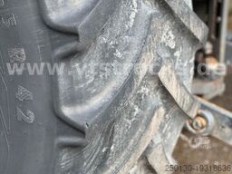 VALTRA T203 D AC 14.33 Front Hydr.