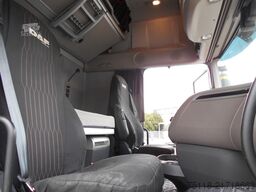 DAF XF 530 FAN 6x2 SSC - FRIGORIFERO FRC