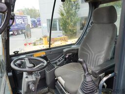 Hyundai Robex 55W-9 Wheeled Excavator 5.5t / 2pc