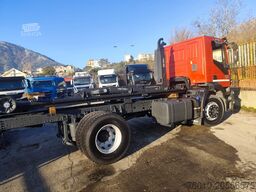 Iveco Stralis 190S31
