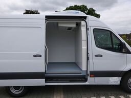 Mercedes-Benz Sprinter 3,5t 150PS Kühltransporter