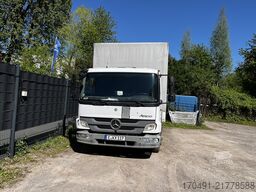 Mercedes-Benz Atego 818