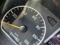 Mercedes-Benz Atego 818