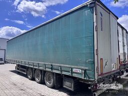 Schmitz Cargobull Curtainsider Mega