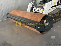 Bobcat Vibratory roller 203 cm | 80 inch