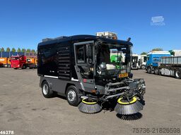Ravo 580 with 3-rd brush