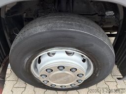 SCANIA P230 Kehrmaschine Johnston VT605- 6 M³