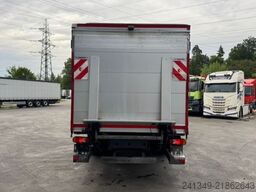 RENAULT D14.250 4x2 Koffer