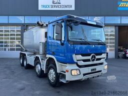 MERCEDES-BENZ Actros 3244 8x4 Moser Thermosilo 17m3